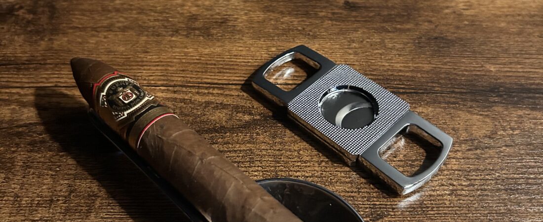 Post 4 – The awesome Arturo Fuente Don Carlos Belicoso review – and a simple yet essential explanation for cigar storage for beginners.