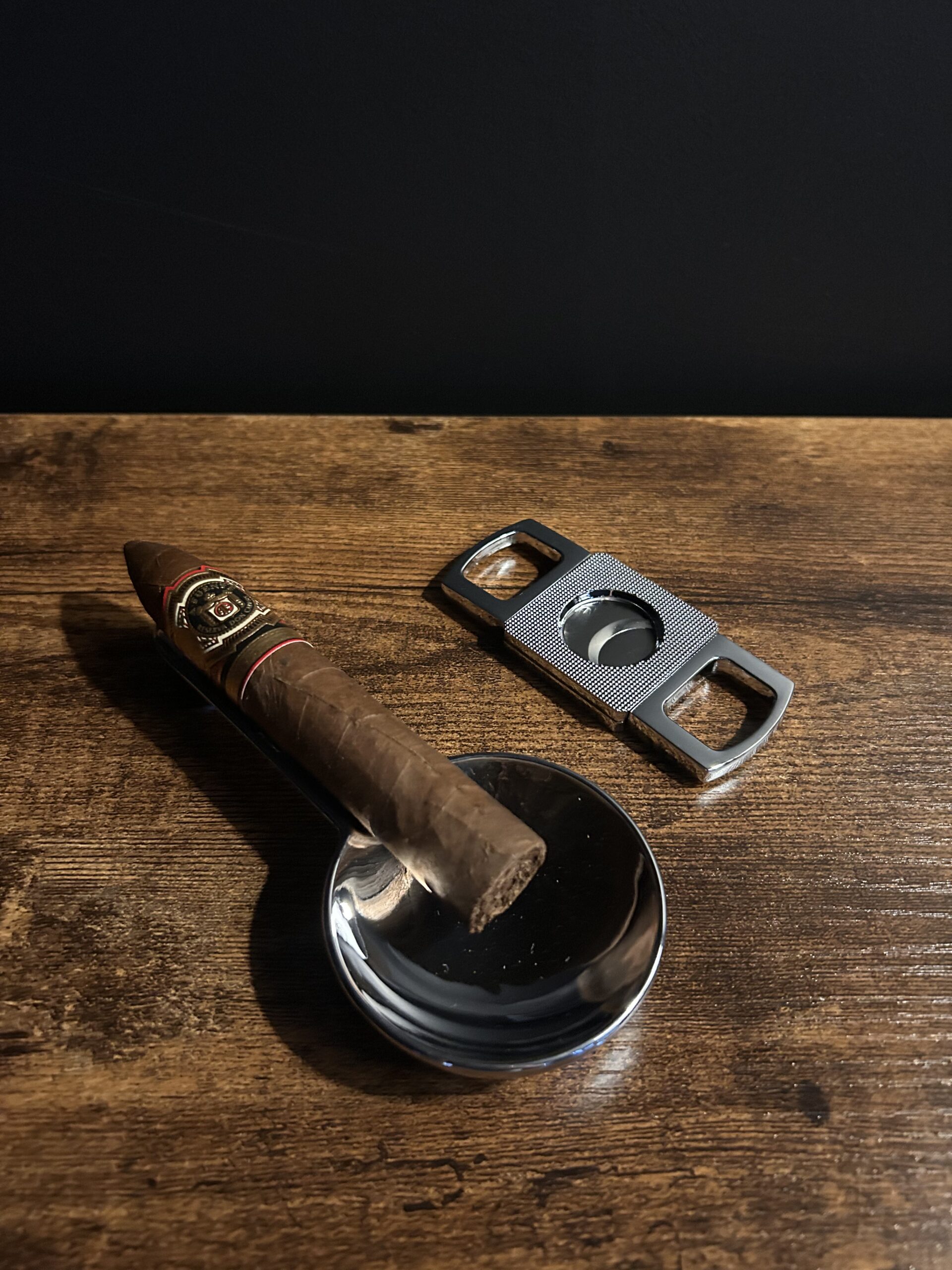 Post 4 – The awesome Arturo Fuente Don Carlos Belicoso review – and a simple yet essential explanation for cigar storage for beginners.